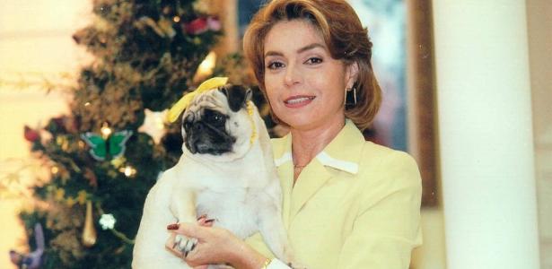 Françoise Forton como Meg, de Por Amor e a cachorrinha Inès.