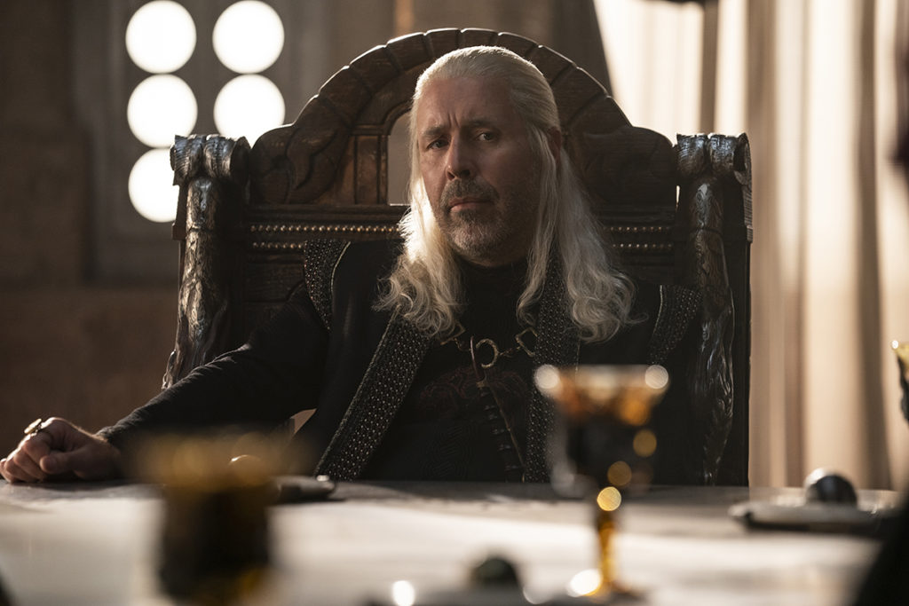 Paddy Considine como Rei Viserys Targaryen em House Of The Dragon