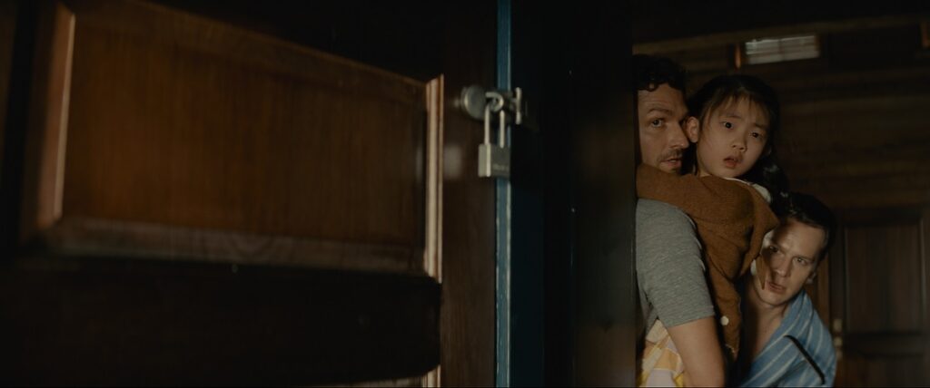 Batem à Porta novo filme de M. Night Shyamalan
